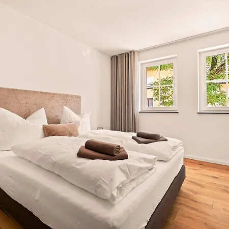 Διαμέρισμα Golden Poodle Luxusappartment Am Neuen Schloss Tettang *